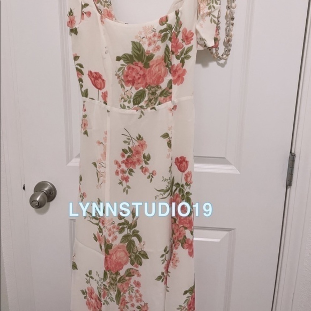 NWOT Reformation Twilight Dress Corsage - Picture 6 of 7